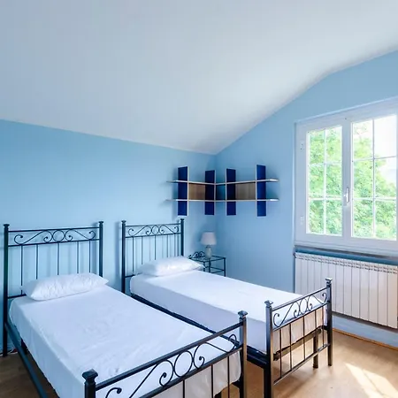 Altido House With Garden In Hills Of Sestri Levante Вилла